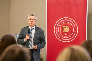 251126 - A generációmenedzsment kihívásai a közszolgálatban-5